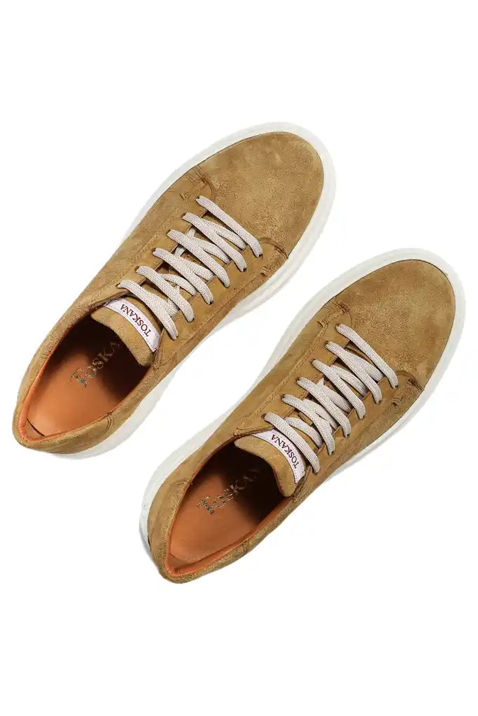 İtalyan deriden üretilmiş toskana design  süet sneaker